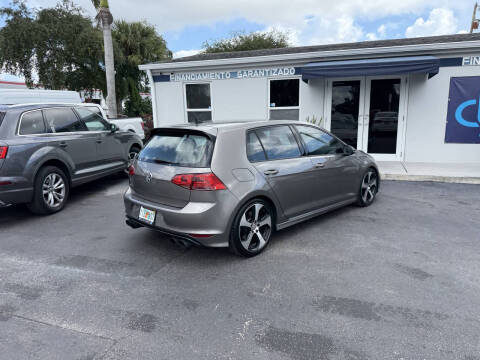 2016 Volkswagen Golf R 4Motion