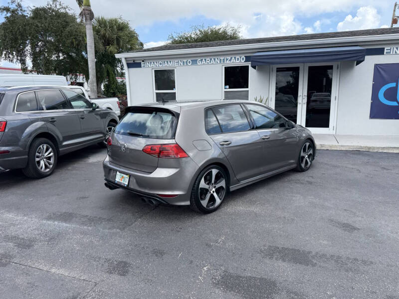 2016 Volkswagen Golf R 4Motion