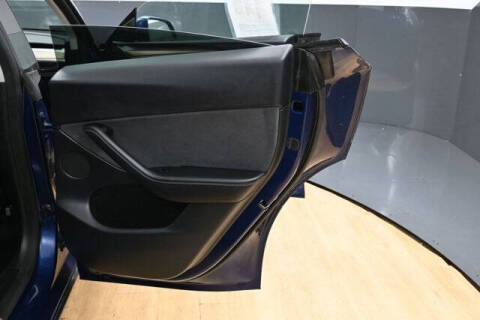 2025 Tesla Model Y Long Range