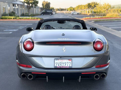 2016 Ferrari California T