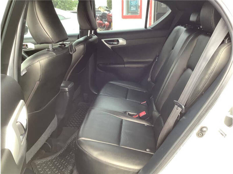 2013 Lexus CT 200h