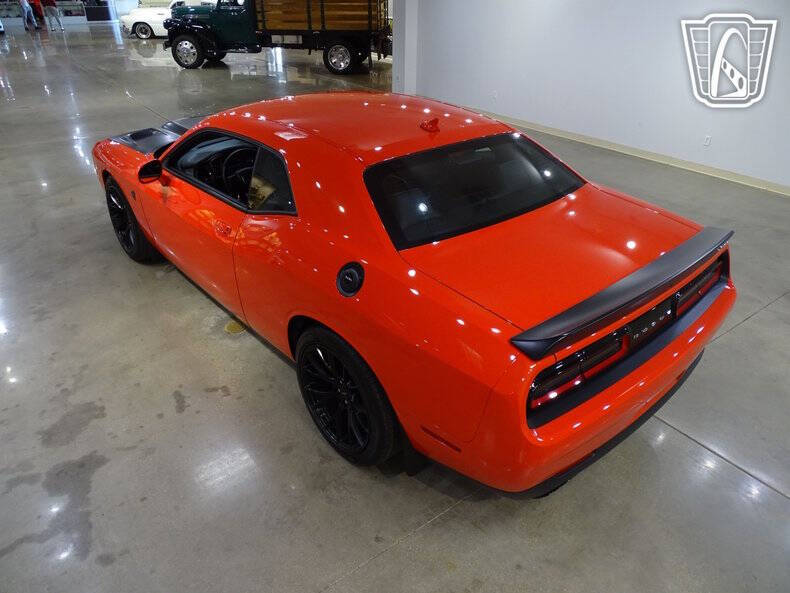 2016 Dodge Challenger SRT Hellcat