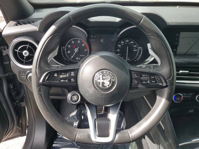 2022 Alfa Romeo Stelvio Sprint