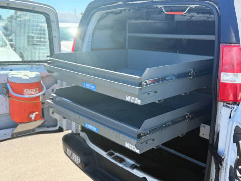 2017 Chevrolet Express 2500