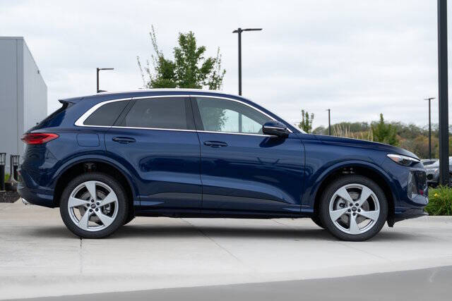2025 Audi Q5 quattro Premium Plus TFSI