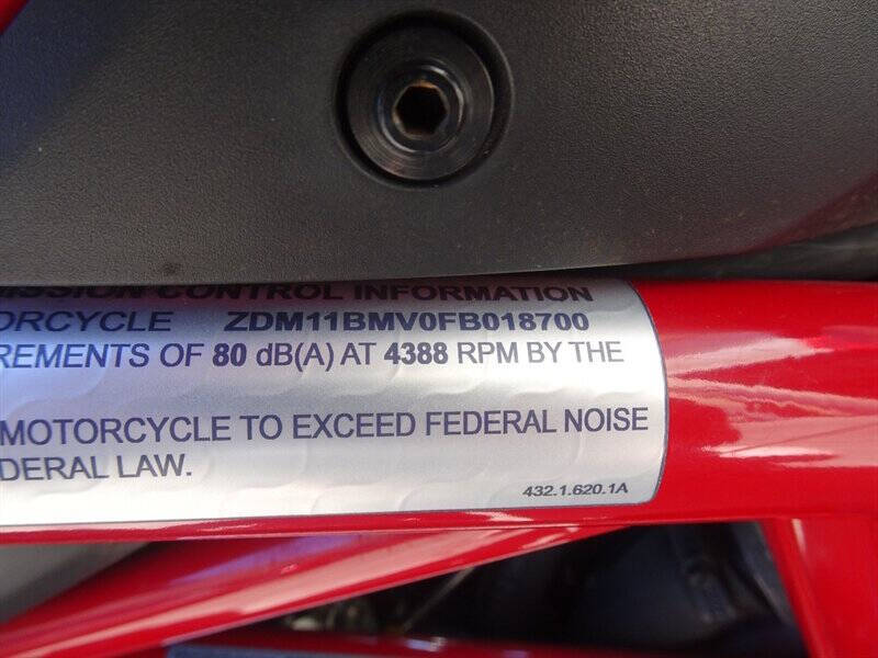 2015 Ducati Streetfighter