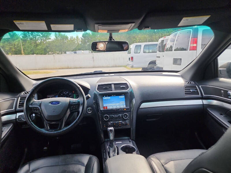 2017 Ford Explorer XLT