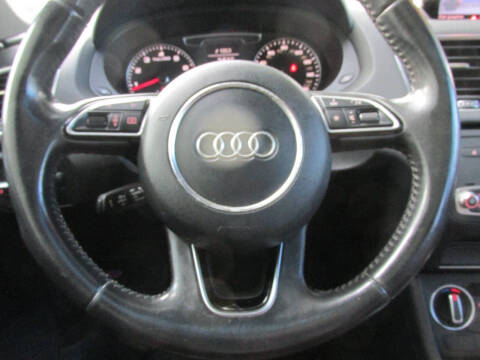 2017 Audi Q3 2.0T Premium