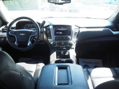 2017 Chevrolet Suburban LT