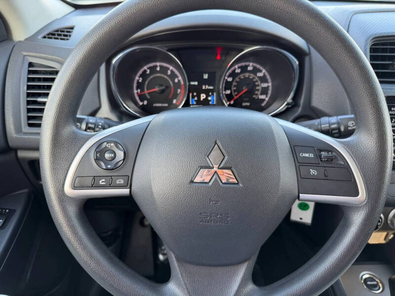 2023 Mitsubishi Outlander Sport
