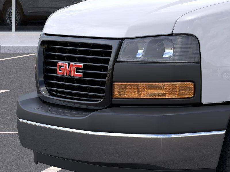 2025 GMC Savana 2500