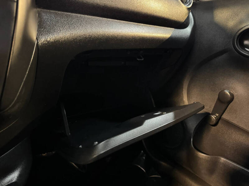 2015 Nissan Versa 1.6 S