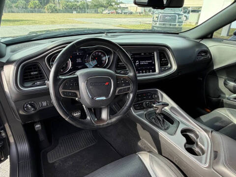 2020 Dodge Challenger SXT