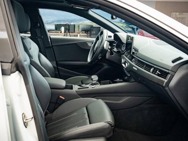 2024 Audi A5 Sportback quattro S line Premium 45 TFSI