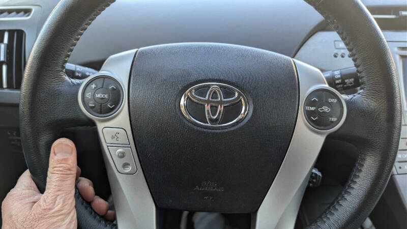 2014 Toyota Prius Three
