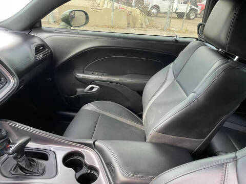 2023 Dodge Challenger SXT