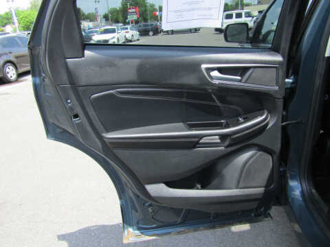 2016 Ford Edge Titanium
