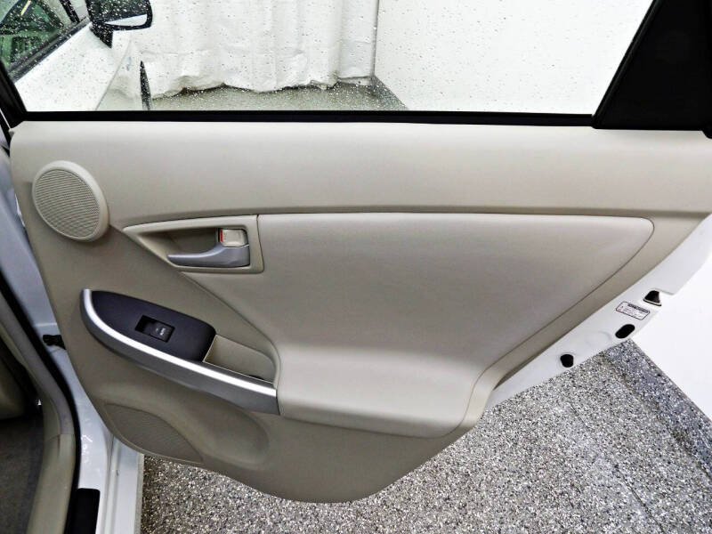 2010 Toyota Prius IV