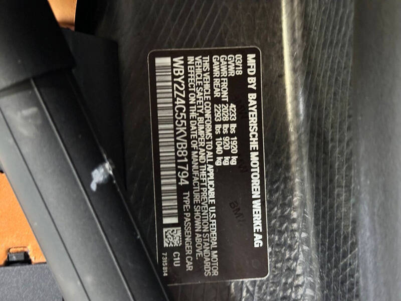 2019 BMW i8