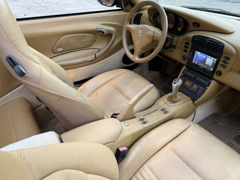 2000 Porsche 911 Carrera