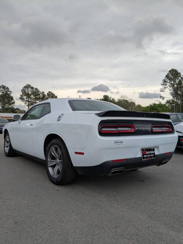 2018 Dodge Challenger SXT