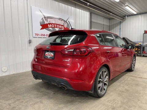 2017 Kia Forte5 SX