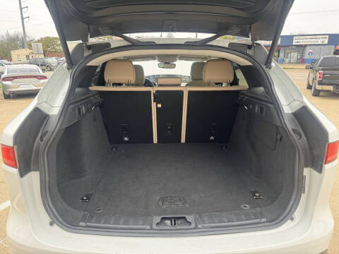 2017 Jaguar F-PACE 35t Premium