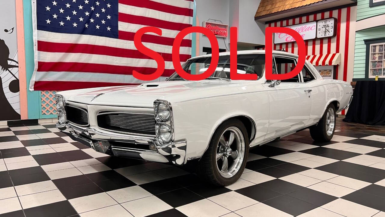 1966 Pontiac Le Mans 2