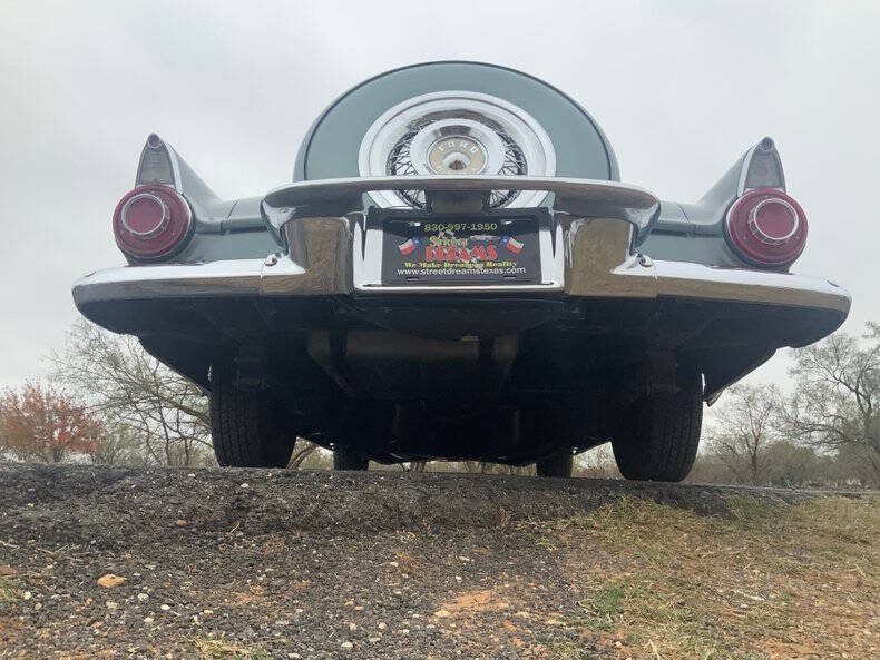 1956 Ford Thunderbird