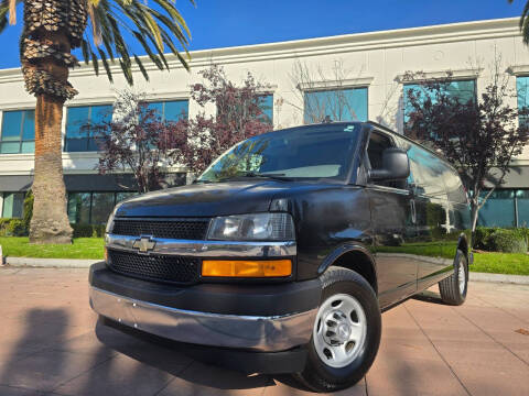 2017 Chevrolet Express 2500