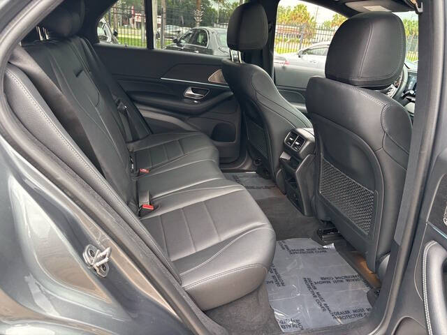 2022 Mercedes-Benz GLE 17