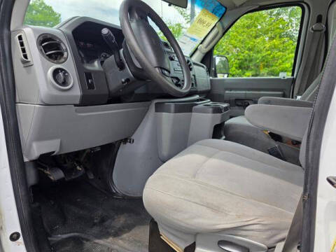 2012 Ford E-Series E-150