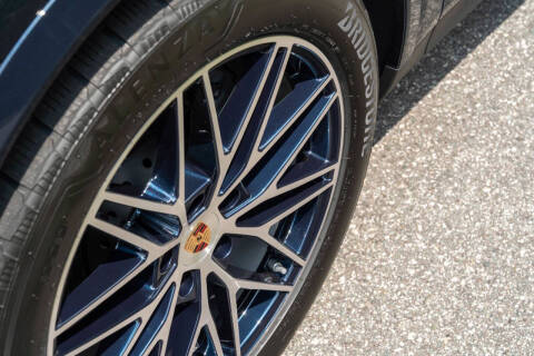 2025 Porsche Cayenne Coupe