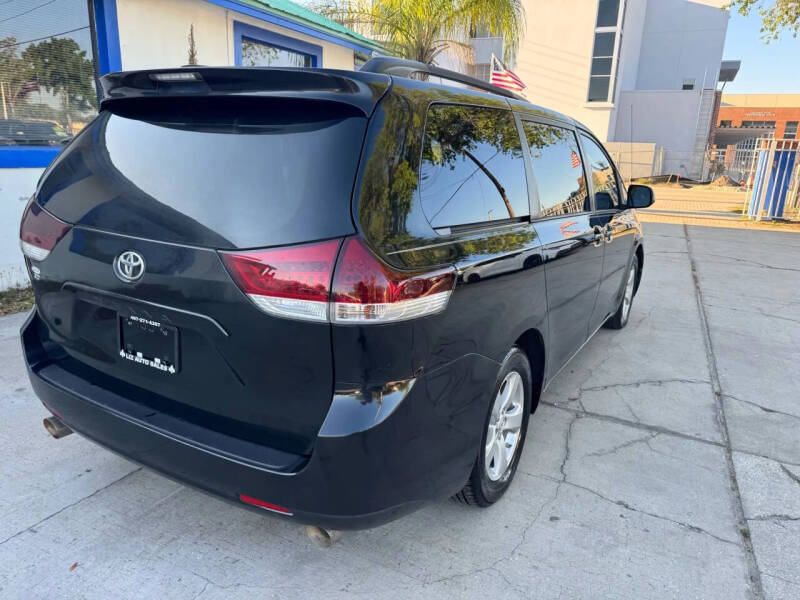 2013 Toyota Sienna