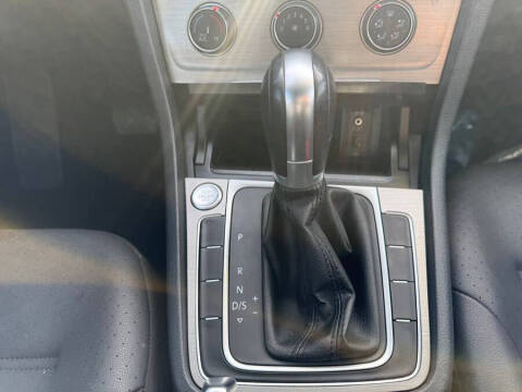 2016 Volkswagen Golf SportWagen TSI Limited Edition