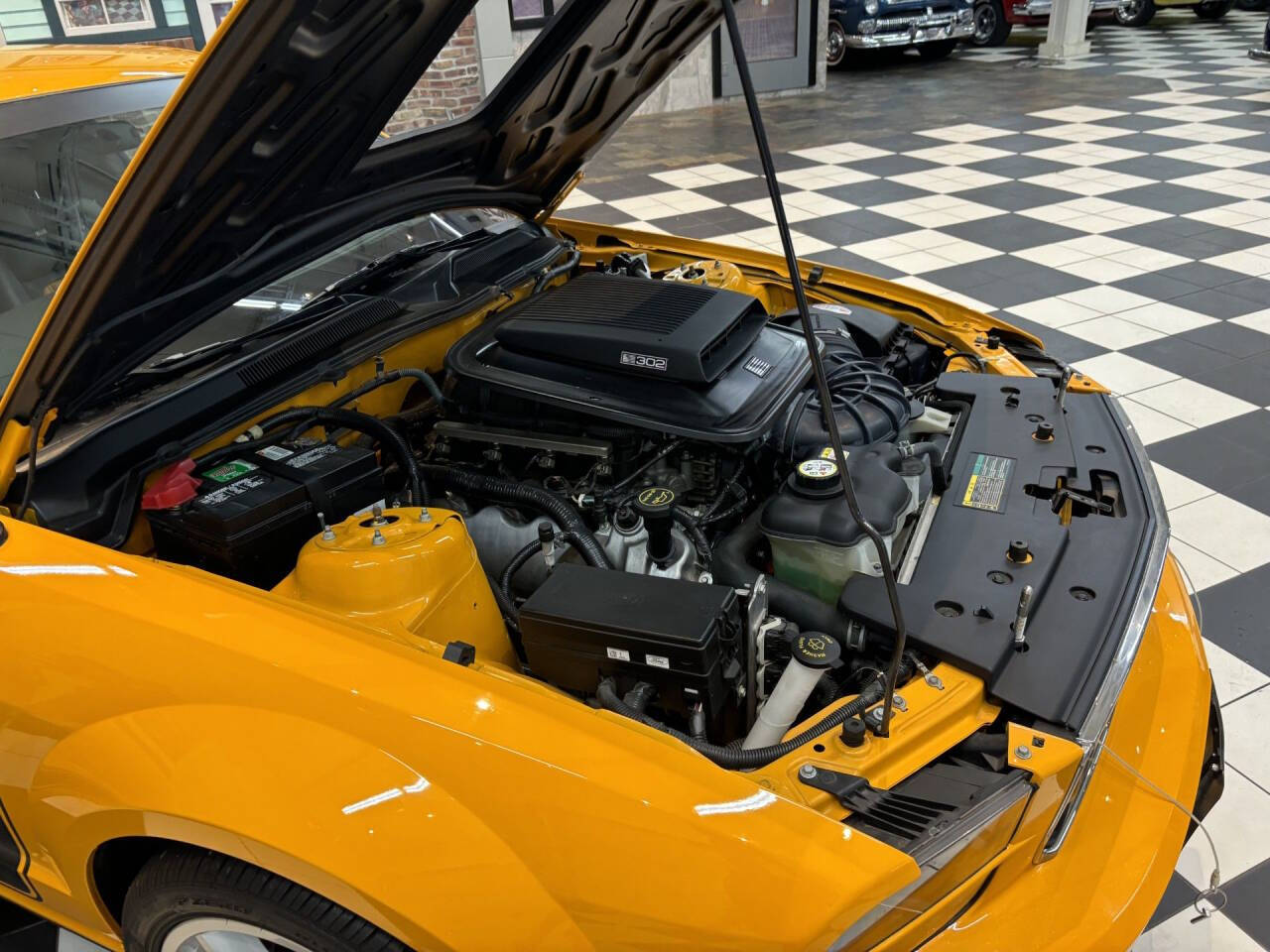 2007 Ford Mustang 38
