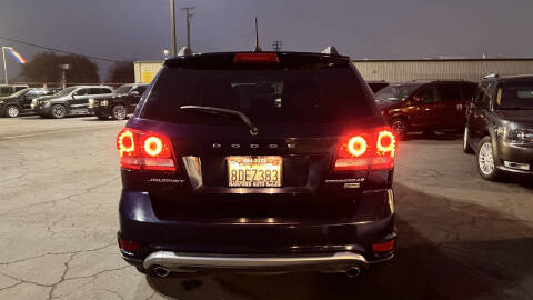 2019 Dodge Journey Crossroad