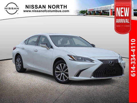 2021 Lexus ES 250 for sale at Auto Center of Columbus in Columbus OH