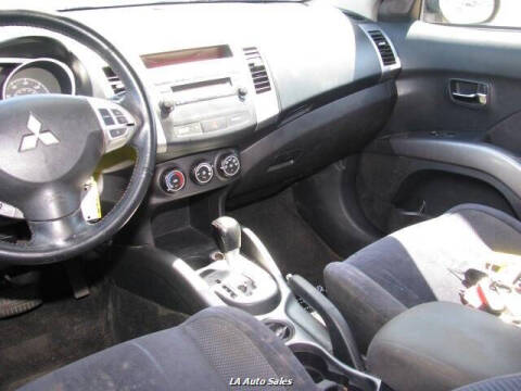 2012 Mitsubishi Outlander ES