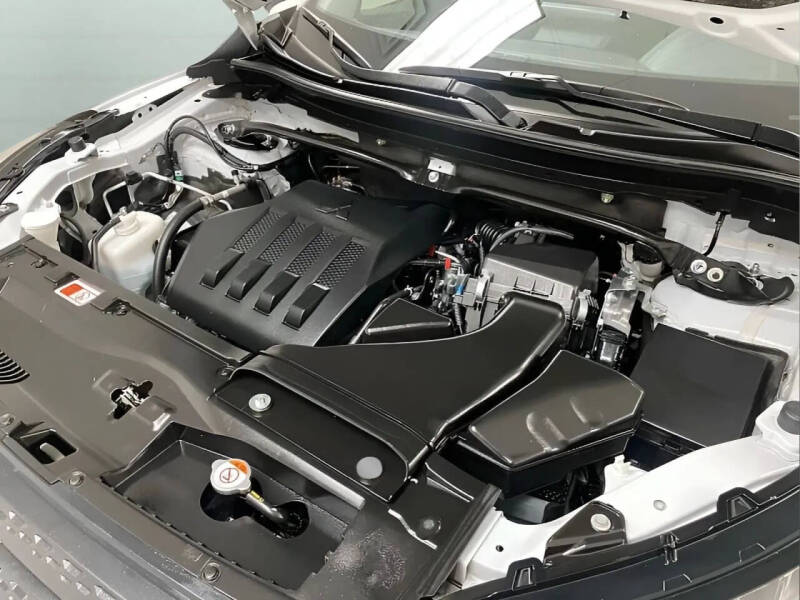 2024 Mitsubishi Eclipse Cross
