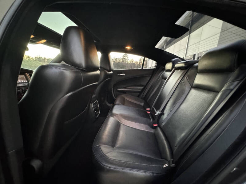 2019 Dodge Charger SXT