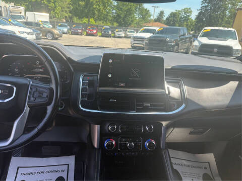 2022 GMC Yukon SLT
