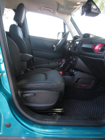 2022 Jeep Renegade Trailhawk