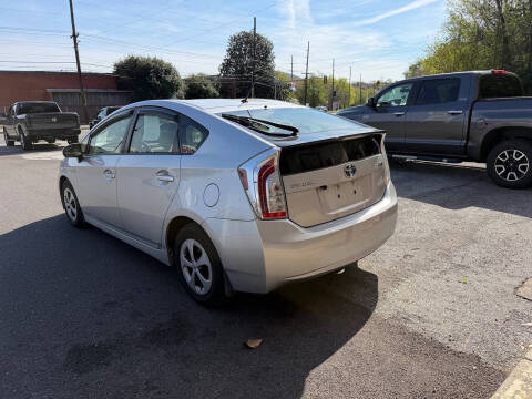 2014 Toyota Prius Two