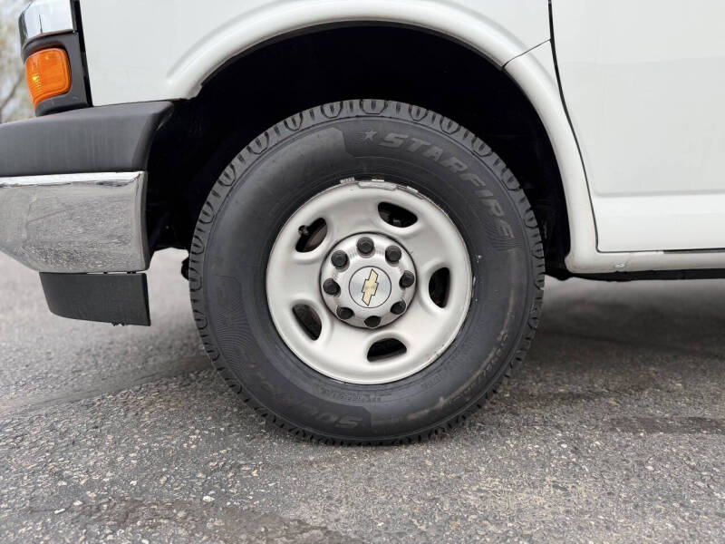 2020 Chevrolet Express 2500