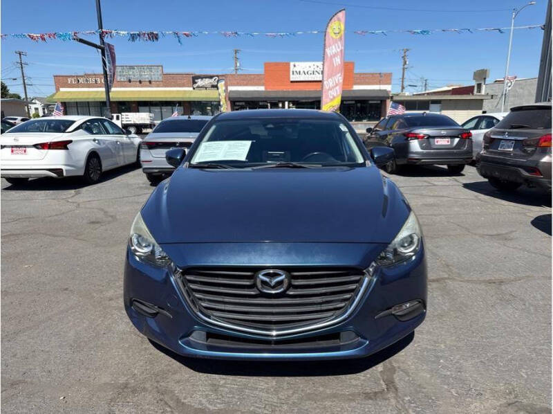 2017 Mazda MAZDA3 Touring