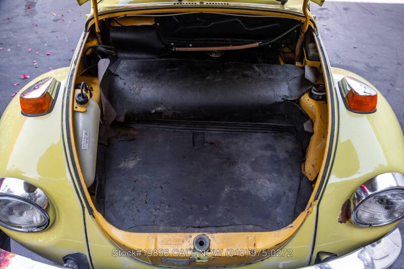 1975 Volkswagen Super Beetle