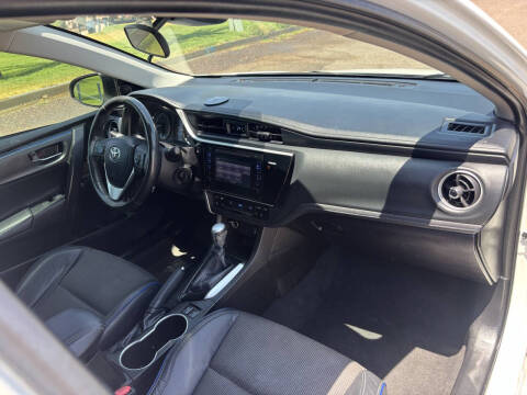 2017 Toyota Corolla SE