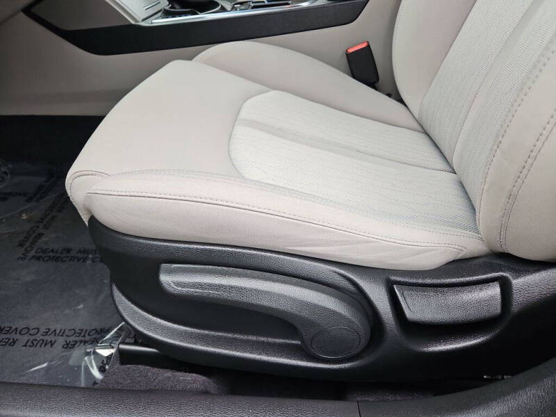 2017 Hyundai Sonata Hybrid SE