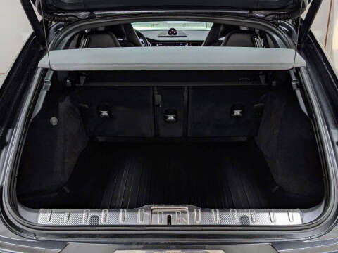 2022 Porsche Panamera 4